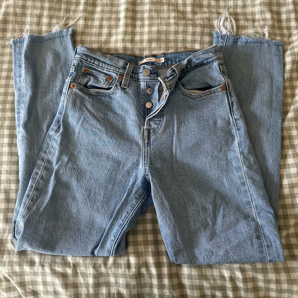 Levi's Wedgie Straight Jeans